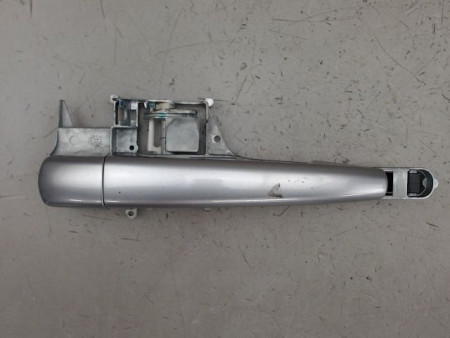 POIGNEE EXTERIEURE PORTE AVANT DROIT PEUGEOT 2008