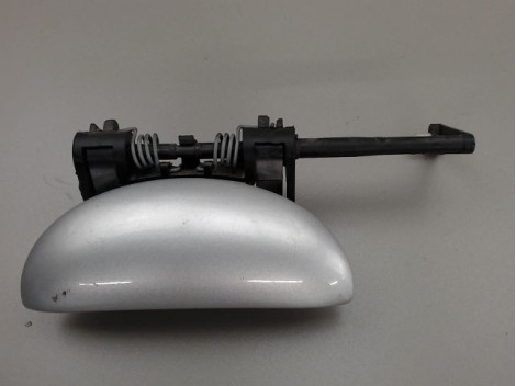 POIGNEE EXTERIEURE PORTE AVANT GAUCHE PEUGEOT 206