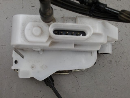 SYSTEME CONDAMNATION AVANT GAUCHE CITROEN C2