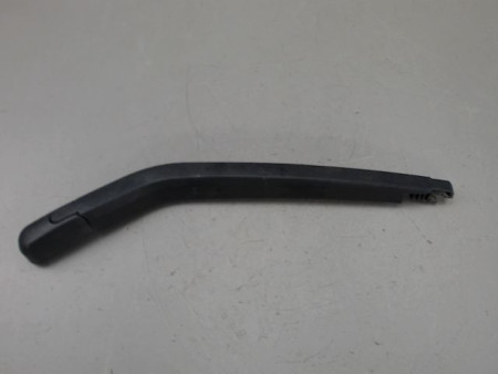 BRAS ESSUIE-GLACE ARRIERE HYUNDAI I20