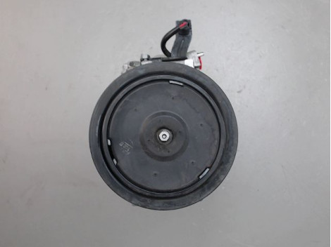 COMPRESSEUR AIR CONDITIONNE VOLKSWAGEN POLO