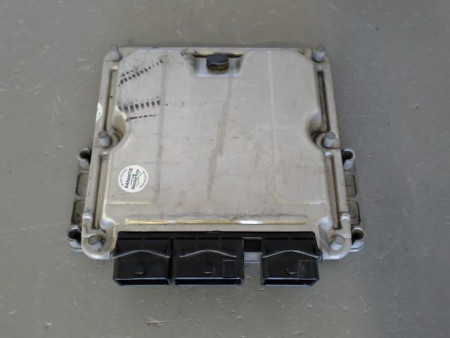 CALCULATEUR MOTEUR CITROEN XSARA