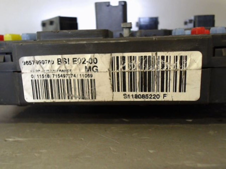 BOITIER GESTION HABITACLE PEUGEOT 206