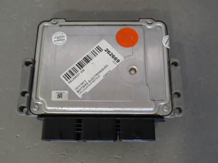 CALCULATEUR MOTEUR PEUGEOT 206