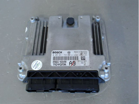 CALCULATEUR MOTEUR TOYOTA COROLLA