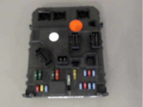 BOITIER GESTION HABITACLE PEUGEOT 206