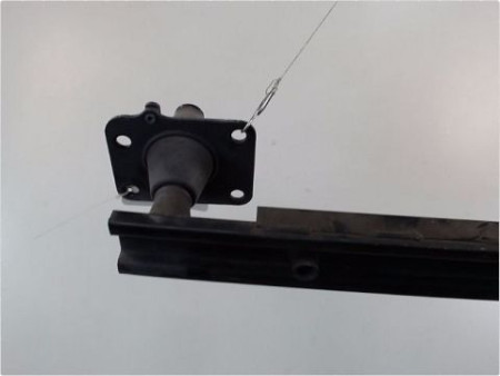 RENFORT PARE-CHOC AVANT PEUGEOT 5008 2009-2013