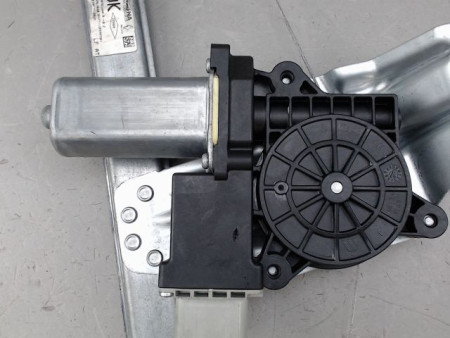 MECANISME LEVE-GLACE AVANT GAUCHE DACIA LOGAN