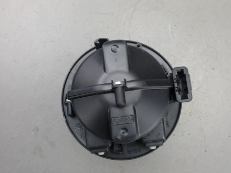 MOTEUR VENTILATEUR CHAUFFAGE LAND ROVER FREELAND.