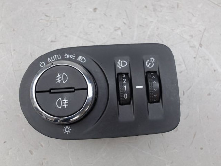 COMMANDE ECLAIRAGE OPEL CORSA