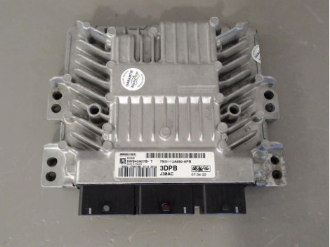 CALCULATEUR MOTEUR FORD FOCUS