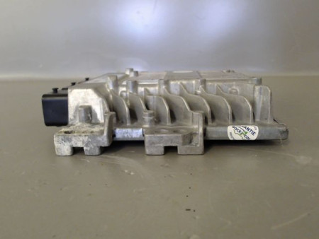 CALCULATEUR MOTEUR FORD FOCUS