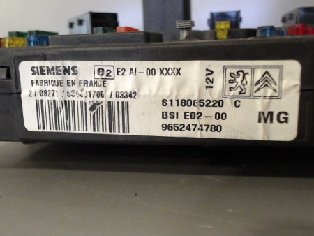 BOITIER GESTION HABITACLE PEUGEOT 206