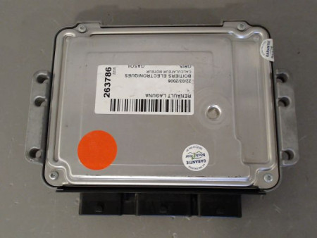 CALCULATEUR MOTEUR RENAULT LAGUNA