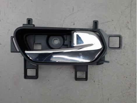 POIGNEE EXTERIEURE PORTE AVANT DROIT NISSAN MICRA
