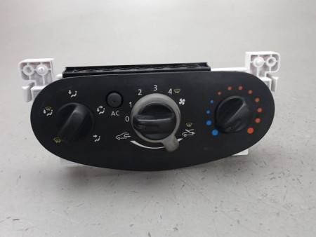 COMMANDE DE CHAUFFAGE DACIA SANDERO