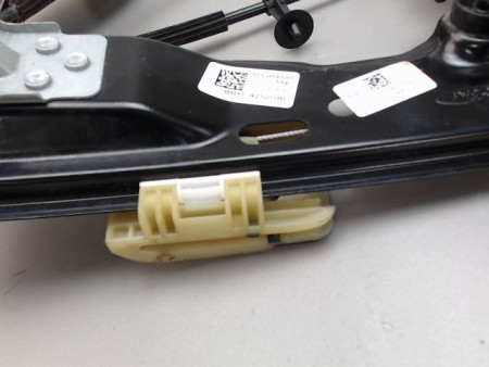 MECANISME LEVE-GLACE AVANT GAUCHE FORD FOCUS