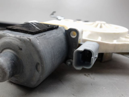 MECANISME LEVE-GLACE AVANT DROIT NISSAN MICRA