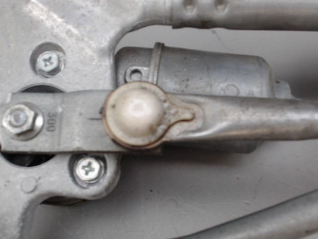 MECANISME ESSUIE-GLACE AVANT TOYOTA AURIS