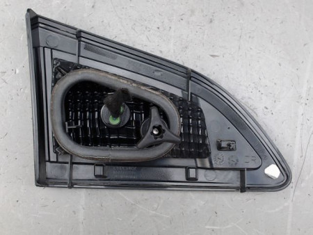 FEU ARRIERE INTERIEUR DROIT RENAULT MEGANE