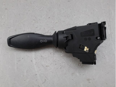 COMMANDE CLIGNOTANT FORD FIESTA