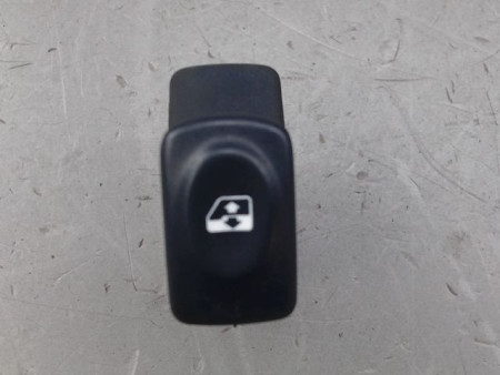 COMMANDE LEVE-GLACE PORTE AVD RENAULT CLIO