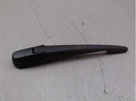 BRAS ESSUIE-GLACE ARRIERE OPEL AGILA