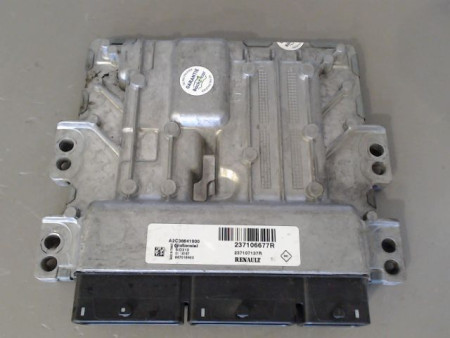 CALCULATEUR MOTEUR RENAULT MEGANE