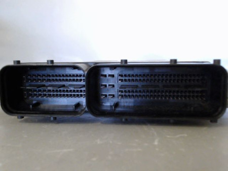 CALCULATEUR MOTEUR OPEL CORSA