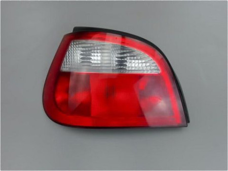 FEU ARRIERE GAUCHE  RENAULT MEGANE
