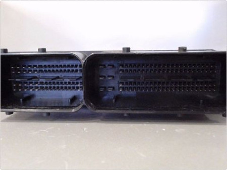 CALCULATEUR MOTEUR OPEL CORSA