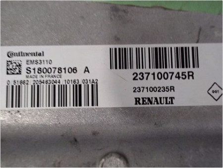 CALCULATEUR MOTEUR RENAULT MEGANE