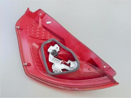 FEU ARRIERE DROIT FORD FIESTA