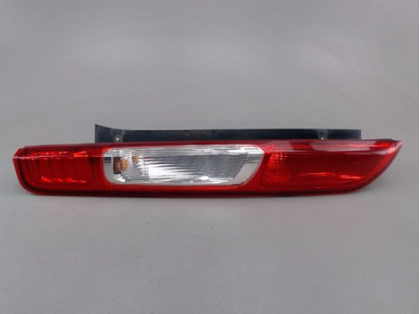 FEU ARRIERE GAUCHE  FORD FOCUS