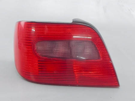 FEU ARRIERE GAUCHE  CITROEN XSARA