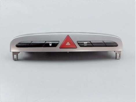 BOUTON DE WARNING PEUGEOT 308