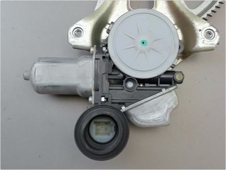 MECANISME LEVE-GLACE AVANT DROIT TOYOTA PRIUS