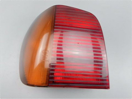 FEU ARRIERE GAUCHE  VOLKSWAGEN POLO