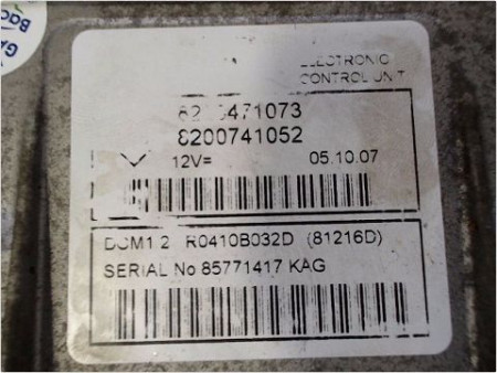 CALCULATEUR MOTEUR RENAULT TWINGO