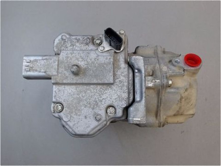 COMPRESSEUR AIR CONDITIONNE TOYOTA PRIUS