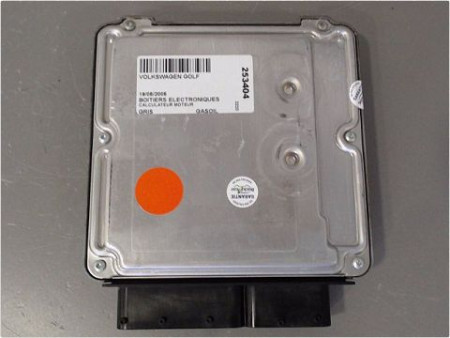 CALCULATEUR MOTEUR VOLKSWAGEN GOLF