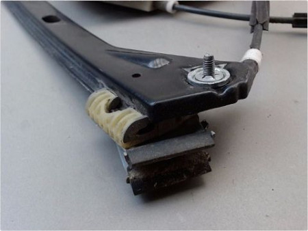 MECANISME LEVE-GLACE AVANT GAUCHE VOLKSWAGEN JETTA