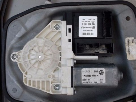 MECANISME LEVE-GLACE AVANT GAUCHE VOLKSWAGEN JETTA