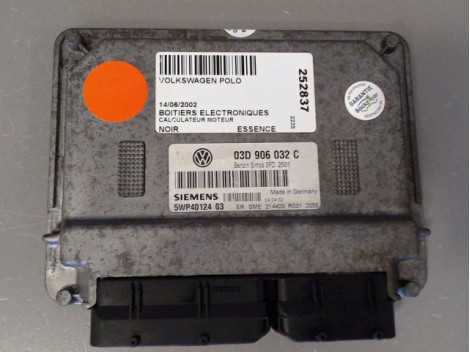 CALCULATEUR MOTEUR VOLKSWAGEN POLO