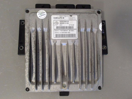 CALCULATEUR MOTEUR RENAULT MEGANE