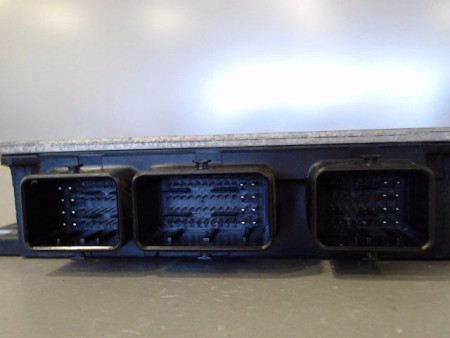 CALCULATEUR MOTEUR RENAULT MEGANE