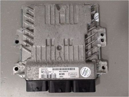 CALCULATEUR MOTEUR FORD FOCUS