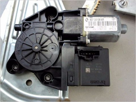 MECANISME LEVE-GLACE AVANT DROIT RENAULT MEGANE