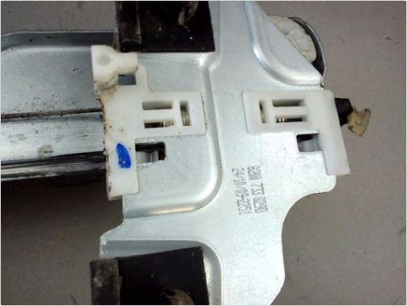 MECANISME LEVE-GLACE AVANT GAUCHE DACIA SANDERO
