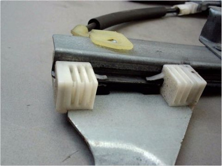 MECANISME LEVE-GLACE AVANT GAUCHE NISSAN NOTE